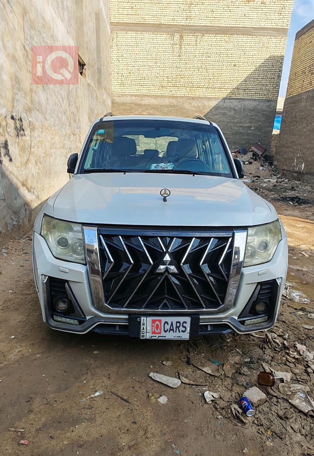 ميتسوبيشي باجيرو